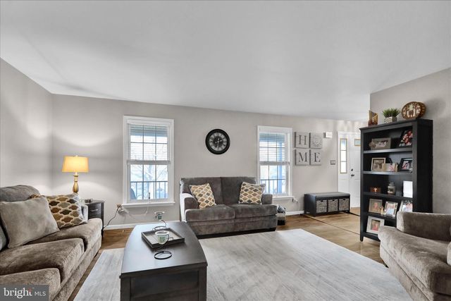 125 SHIRE LN, Wernersville, PA 19565