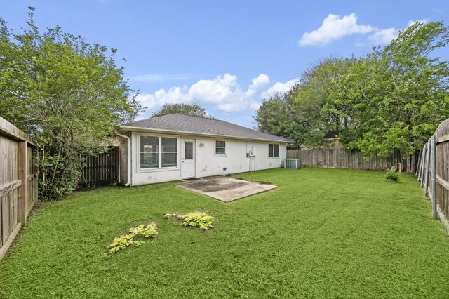 6907 Grant Drive, Richmond, TX 77469