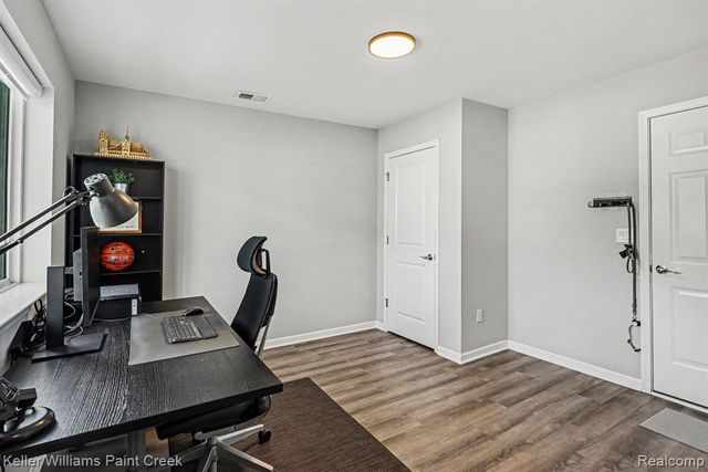 750 Huntley Lane, Troy, MI 48085