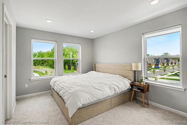 750 Huntley Lane, Troy, MI 48085