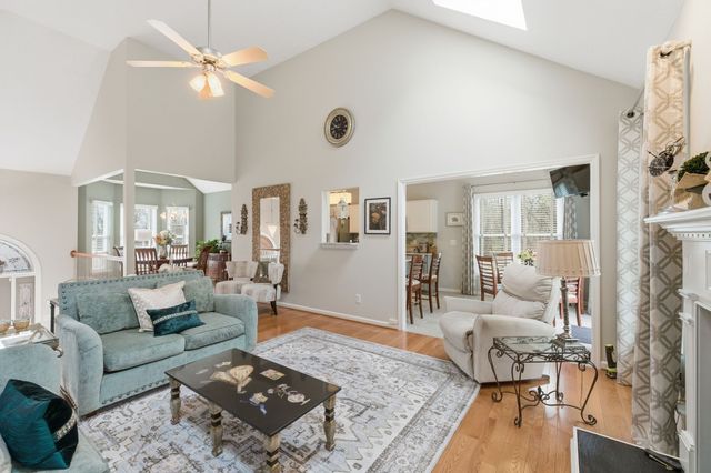 5320 Kimsaw Cir, Antioch, TN 37013