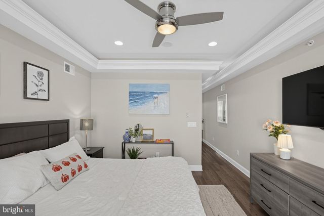 522 MERCY ST, Philadelphia, PA 19148