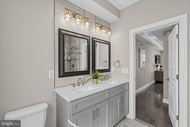 522 MERCY ST, Philadelphia, PA 19148