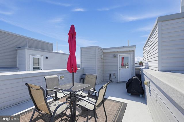522 MERCY ST, Philadelphia, PA 19148