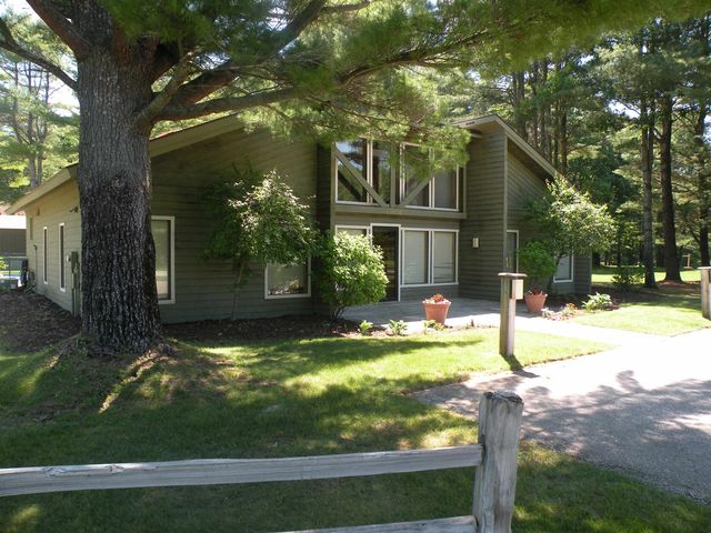 6493 Deer Path, Custer Twp, MI 49615