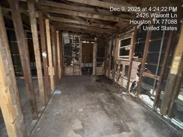 2426 Walcott Lane, Houston, TX 77088