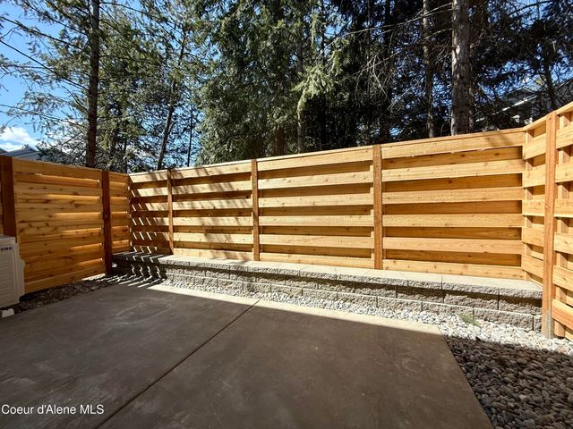 3701 N Torrey Pine Ln, Coeur D'alene, ID 83815