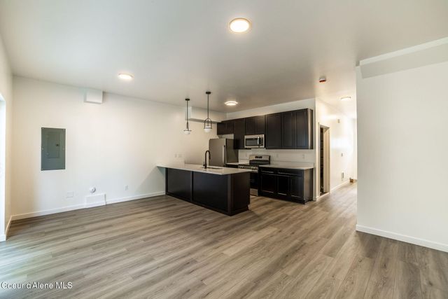 3701 N Torrey Pine Ln, Coeur D'alene, ID 83815