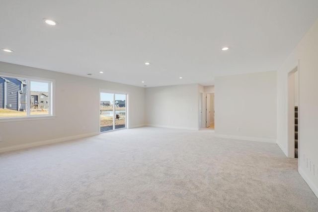 13601 Arrowhead Way, Rosemount, MN 55068