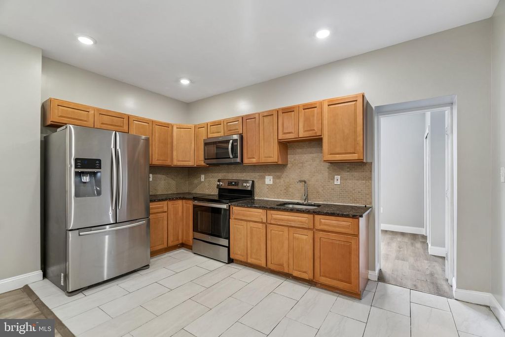 439 E WASHINGTON LN, PHILADELPHIA, PA 19144 — photo 3