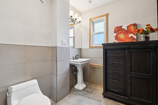 455 E 26TH Street, New York City, NY 11226