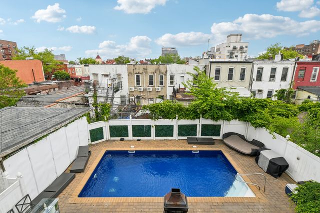 455 E 26TH Street, New York City, NY 11226