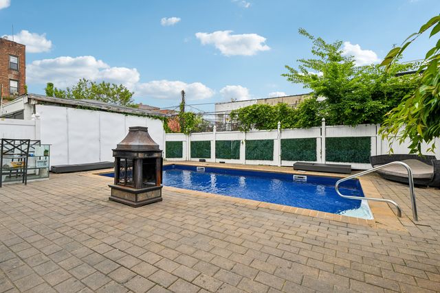 455 E 26TH Street, New York City, NY 11226