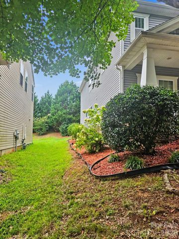 9835 Shearwater Avenue NW, Concord, NC 28027