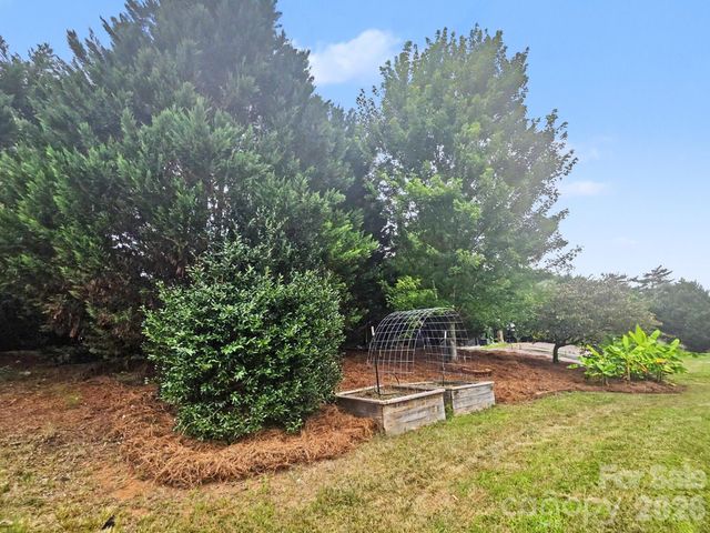 9835 Shearwater Avenue NW, Concord, NC 28027