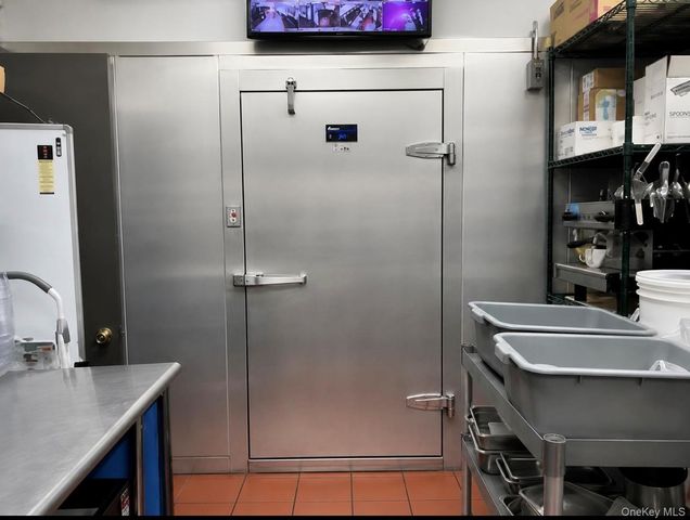73-18 Northern Boulevard, Jackson Heights, NY 11372
