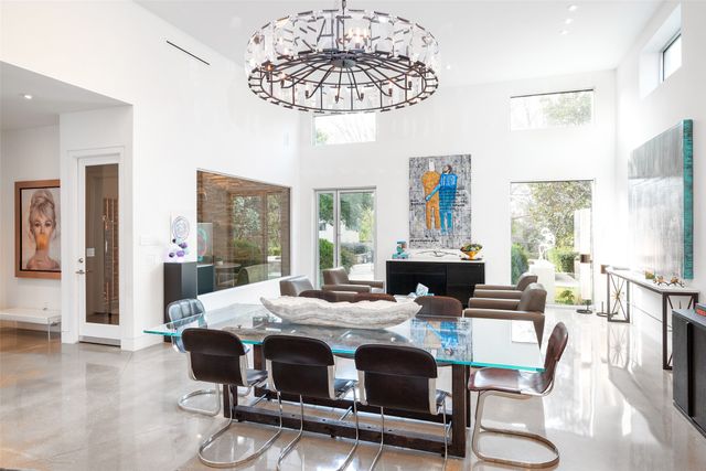 9435 Inwood Road, Dallas, TX 75220