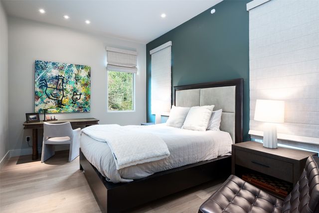 9435 Inwood Road, Dallas, TX 75220