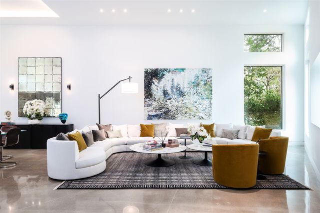 9435 Inwood Road, Dallas, TX 75220