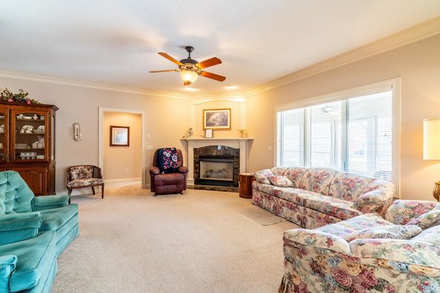 11824 Butternut Cove, Leo, IN 46765