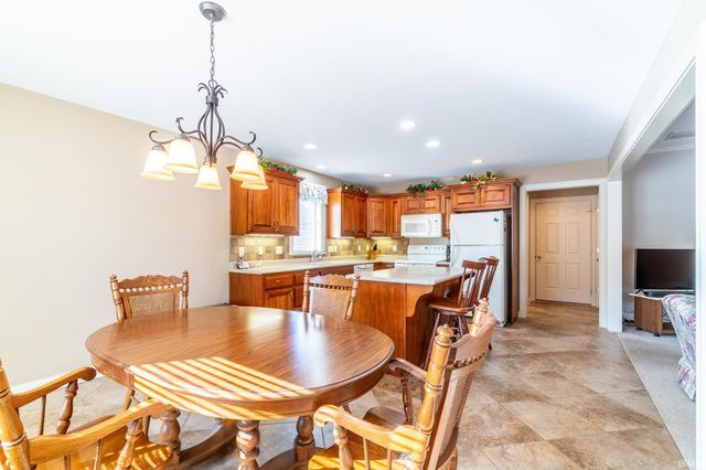 11824 Butternut Cove, Leo, IN 46765