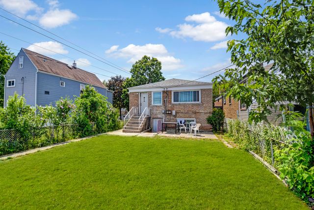 3241 S 53rd Court, Cicero, IL 60804