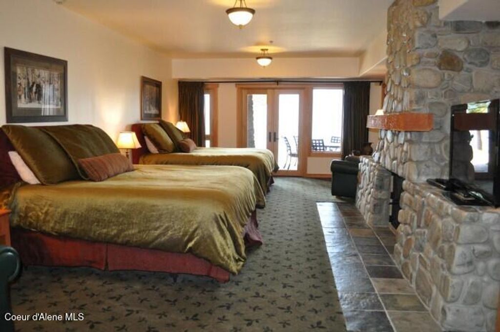 41 Lakeshore Dr, Sagle, ID 83860 photo 7