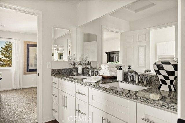 30881 Live Oak, Running Springs, CA 92382