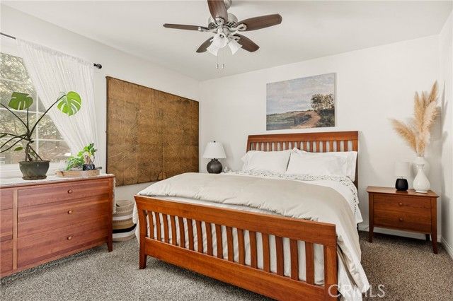 30881 Live Oak, Running Springs, CA 92382