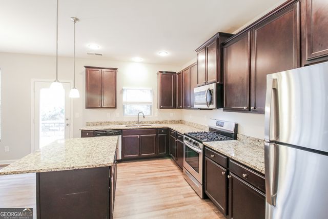 194 Randy Way, Dallas, GA 30132