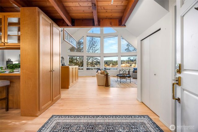 16273 Reitan Road NE, Bainbridge Island, WA 98110