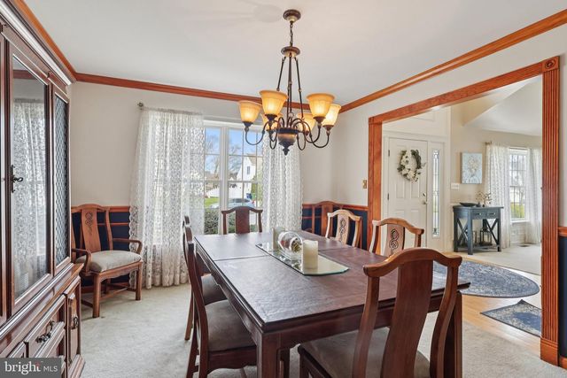 15 CONTINENTAL LN, Marlton, NJ 08053