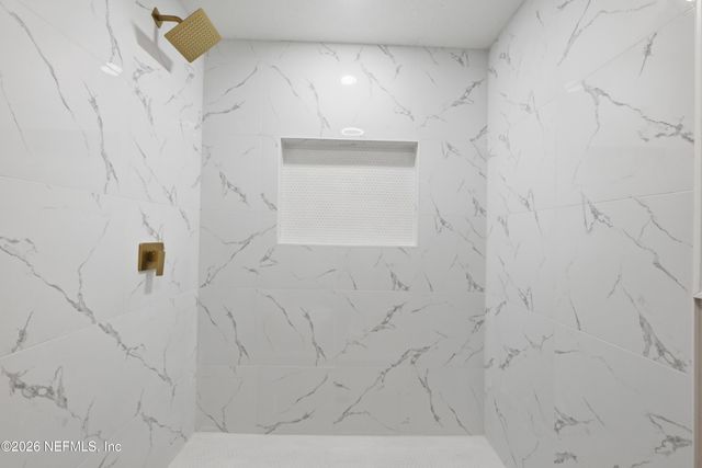 6039 GLENN ROSE Drive, Jacksonville, FL 32277