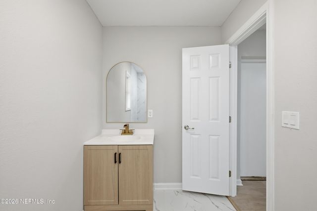 6039 GLENN ROSE Drive, Jacksonville, FL 32277