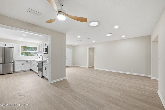 6039 GLENN ROSE Drive, Jacksonville, FL 32277