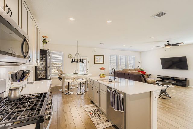 3927 La Contenta LN, Round Rock, TX 78665