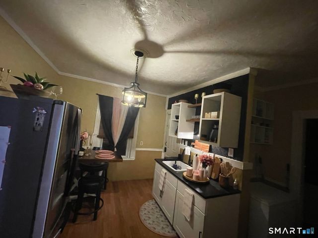 1522 North Avenue, Bridgeport, CT 06604