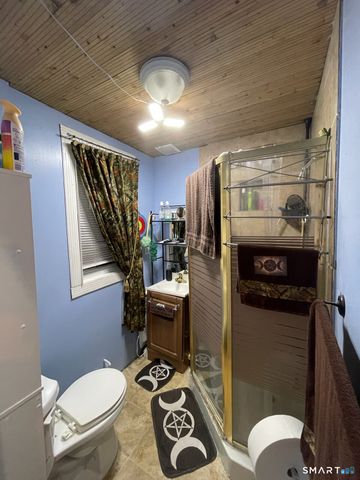 1522 North Avenue, Bridgeport, CT 06604