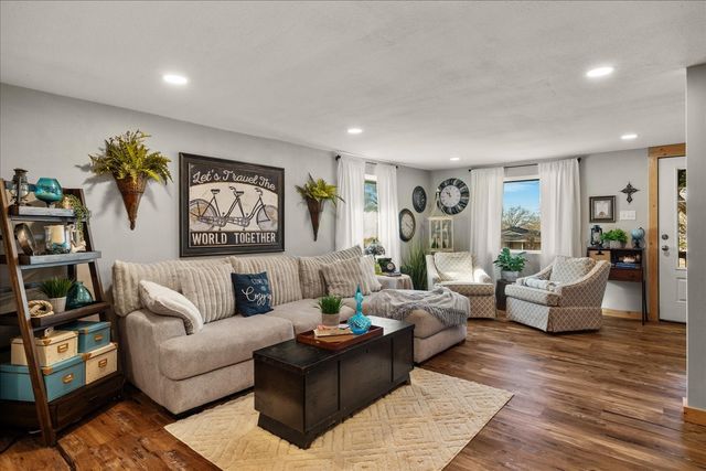 681 Briggs Boulevard, East Tawakoni, TX 75472