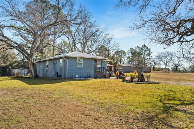 681 Briggs Boulevard, East Tawakoni, TX 75472