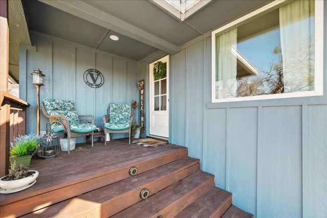 681 Briggs Boulevard, East Tawakoni, TX 75472