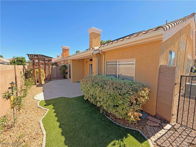 9298 Dames Rocket Place, Las Vegas, NV 89148
