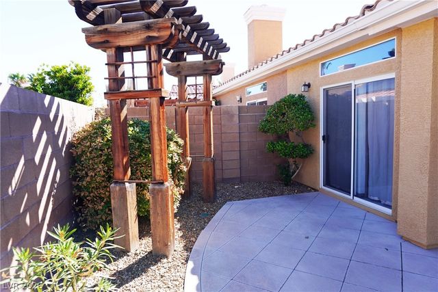 9298 Dames Rocket Place, Las Vegas, NV 89148