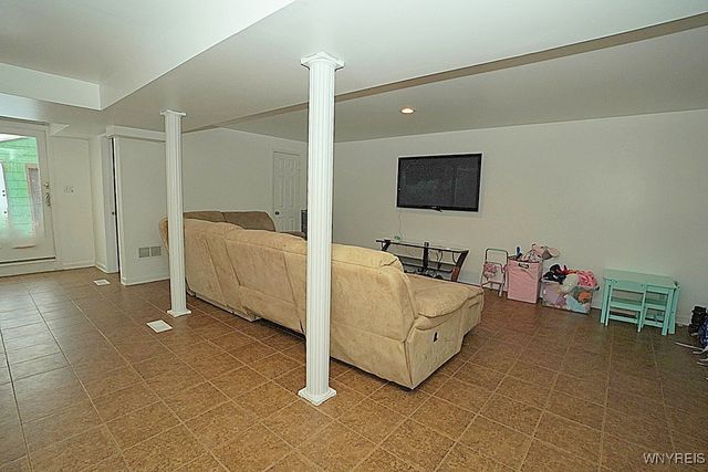 104 Donna Lea Boulevard, Amherst, NY 14221