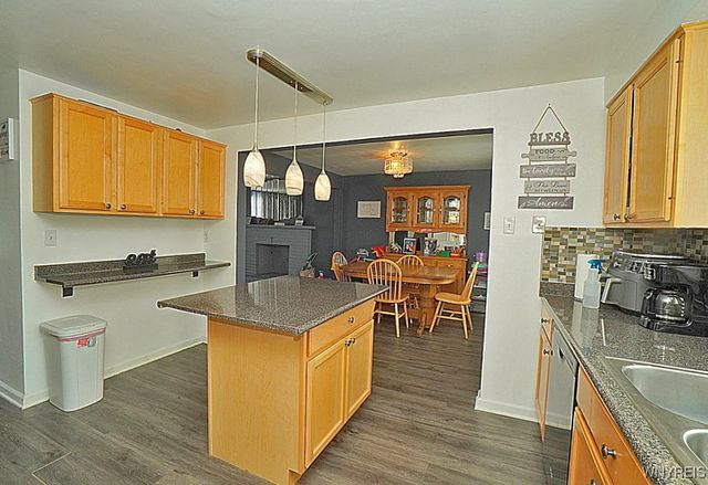 104 Donna Lea Boulevard, Amherst, NY 14221