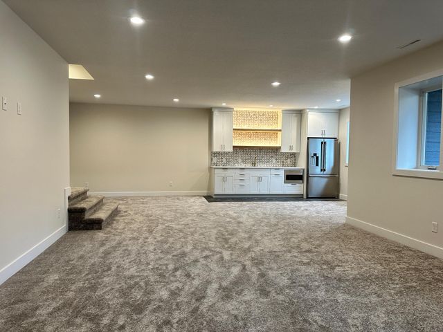 1713 Boelter Estates Drive NW, Rochester, MN 55901