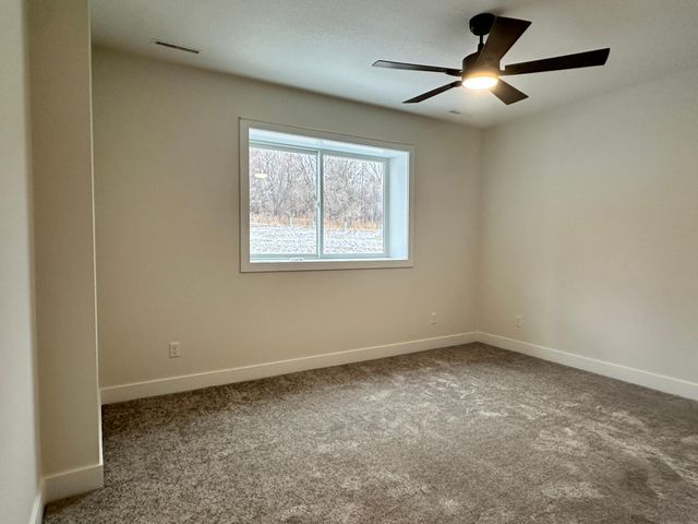 1713 Boelter Estates Drive NW, Rochester, MN 55901