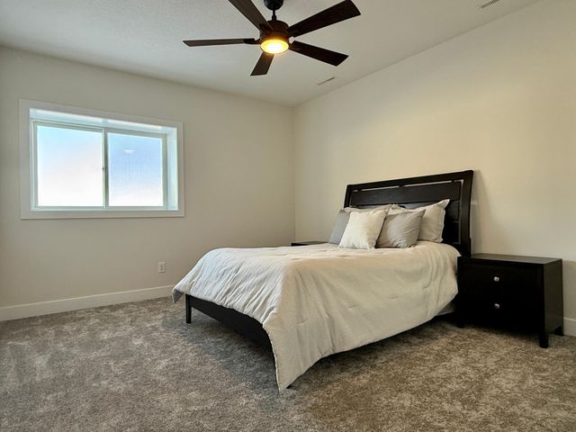 1713 Boelter Estates Drive NW, Rochester, MN 55901