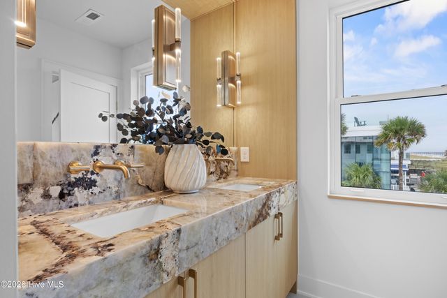 601 Fort Fisher Boulevard S A, Kure Beach, NC 28449