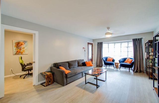 2575 Marilee Lane 1, Houston, TX 77057